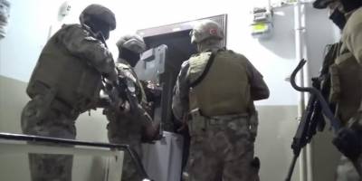 Terör örgütü DEAŞ'a yönelik "Kıskaç Operasyonu"nda 92 şüpheli yakalandı