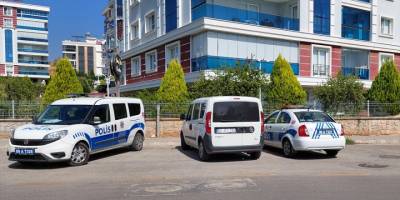 Aydın'da 19 yaşındaki genç kız evinde ölü bulundu