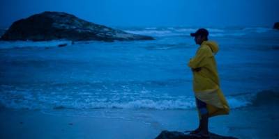 Meksika'da "son derece tehlikeli" Lidia Kasırgası, iç kesimlere doğru ilerliyor