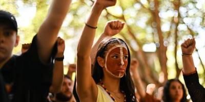 Avustralya'da halk, "Mecliste Yerli Sesi" referandumu için sandık başında