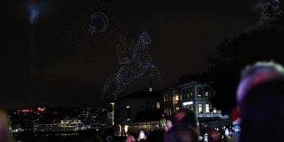 İstanbul Boğazı'nda 2023 dronla 100. yıl gösterisi