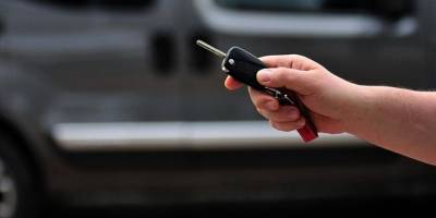 İnternetten otomobil satın alırken 740 bin lira dolandırıldı