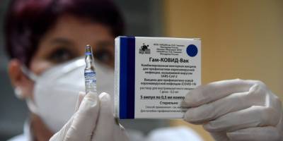 Putin, Merkel ve Macron, Sputnik V aşısını görüştü