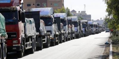 İsrail saldırıları altındaki Gazze'ye insani yardım taşıyan 59 tır daha ulaştı