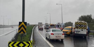 Kocaeli'de trafik kazasında 13 kişi yaralandı