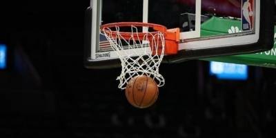 NBA'de Bucks, Raptors'ı 128-112 yendi