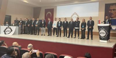 Altay'da yeni başkan Murat Pervane oldu