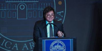 Arjantin'de devlet başkanlığı seçimini aşırı sağcı Milei kazandı