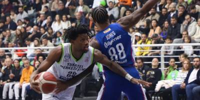 Yukatel Merkezefendi Belediyesi Basket: 64 - Anadolu Efes: 79