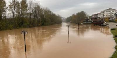 Bartın'da sağanak ve eriyen kar taşkına neden oldu
