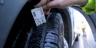 Trafik ekipleri ticari araçlarda "zorunlu kış lastiği" denetimi yaptı