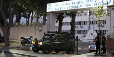 İzmir merkezli suç örgütü operasyonunda 69 gözaltı