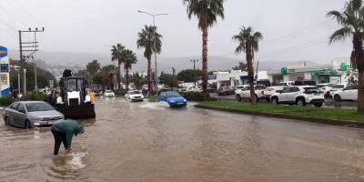 Bodrum'da sağanak etkili oldu