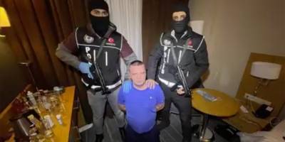 Kırmızı bültenle aranan suç örgütü elebaşı Monaghan, İstanbul'da gözaltına alındı