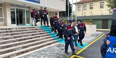 Mersin'de terör örgütü PKK/KCK'ya yönelik operasyonda 5 zanlı yakalandı