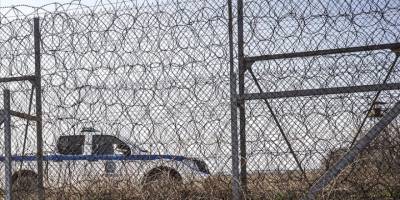 Yunanistan'da, Meriç Nehri kıyısına 35 kilometrelik ilave çelik çit yapımına başlandı