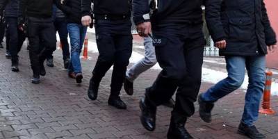 İzmir'deki FETÖ operasyonunda 16 kişi yakalandı