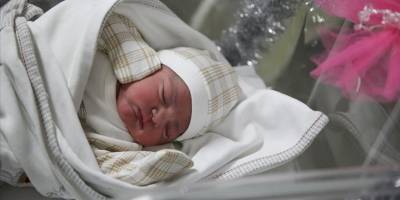 Yeni yılın ilk bebekleri dünyaya geldi