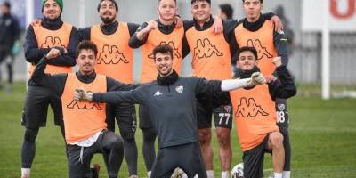Bursaspor, Altay maçı hazırlıklarına ara verdi