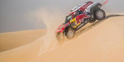 Dünyanın en zorlu yarışı Dakar Rallisi'nde heyecan başlıyor