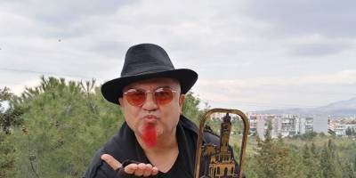 Mikrop Hikmet ödülle onurlandırıldı