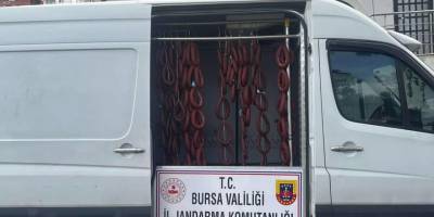 70 kilogram sucuğu akaryakıt istasyonunda yıkadılar