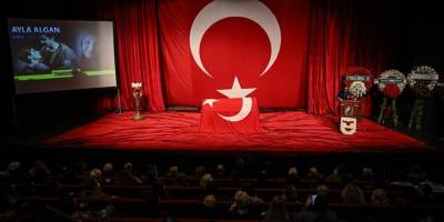 Usta sanatçı Ayla Algan son yolculuğuna uğurlandı