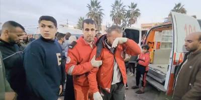 Gazze'de ambulansı hedef alan İsrail güçleri 4 sağlık çalışanını öldürdü