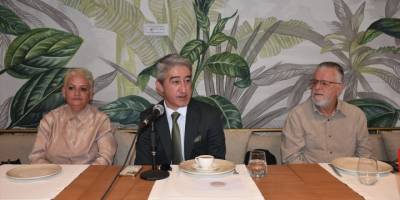 Marmaris Belediye Başkanı Oktay, gazetecilerle buluştu