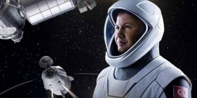 Türkiye'nin ilk astronotu Gezeravcı'yı taşıyan uzay aracının "kenetlenmesine" saatler kaldı