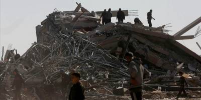 İsrail'in Gazze'ye saldırılarında ölen Filistinlilerin sayısı 25 bini geçti