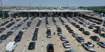 Kara sınır kapılarından giriş-çıkış yapan araç sayısı 5 yılda 39 milyonu aştı