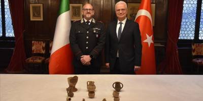 İtalya'da bulunan Anadolu topraklarına ait bazı kültür varlıkları, Türkiye'ye iade edildi