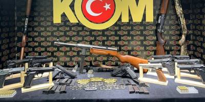 Tire'de silah kaçakçılığı operasyonunda 5 kişi gözaltına alındı