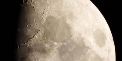 Bilim insanları uyardı, 'Sonunda bu da oldu': Ay küçülüyor, tehlike büyüyor