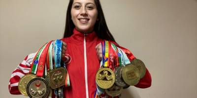 Bilek güreşinin şampiyon "Sultan"ı, yeni madalyalar için iddialı