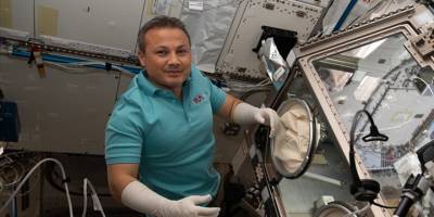 Astronot Gezeravcı, mikro yerçekiminde kurşunsuz lehimleme yaptı