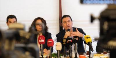 CHP'nin Muğla Büyükşehir Belediye Başkan adayı Aras, gazetecilerle bir araya geldi