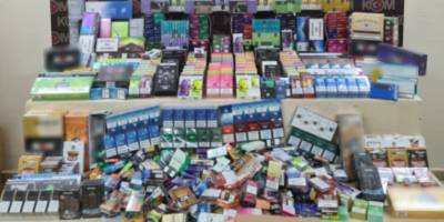 İzmir'de kaçakçılık operasyonlarında 52 şüpheli yakalandı