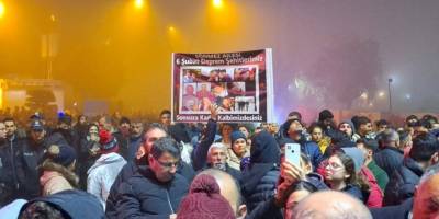 Hatay'daki 6 Şubat anma töreninde Lütfü Savaş'a büyük tepki: Bölgeden güçlükle uzaklaştırıldı