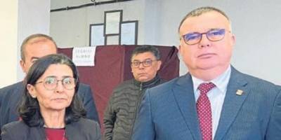 Çamurlu su rezaletine CHP’liler bile dayanamadı