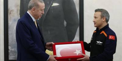 Cumhurbaşkanı Erdoğan, Türkiye'nin ilk astronotu Gezeravcı'yı kabul etti