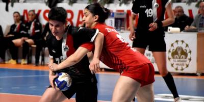 Aksaray Belediyespor: 26 - İzmir Büyükşehir Belediyespor: 32