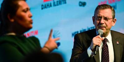 CHP Genel Başkanı Özgür Özel, İzmir'de aday tanıtım töreninde konuştu