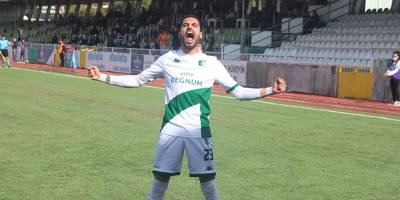 Profesyonel liglerin en golcü ismi, Ozan Sol