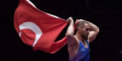 Serbest Stil Güreş Milli Takımı, 31 yıl sonra Avrupa şampiyonu oldu