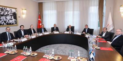 Süper Lig ve 1. Lig Yayın İhale Komisyonu, teklifleri değerlendirmek üzere toplandı