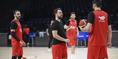 A Milli Erkek Basketbol Takımı, yarın İtalya'ya konuk olacak