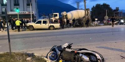 Fethiye'de kamyonetle çarpışan motosikletin sürücüsü öldü