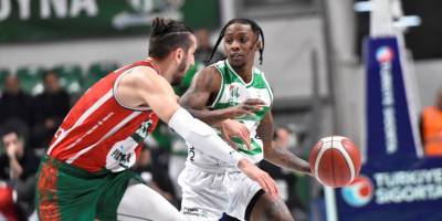 Bursaspor İnfo Yatırım: 68 - Pınar Karşıyaka: 102